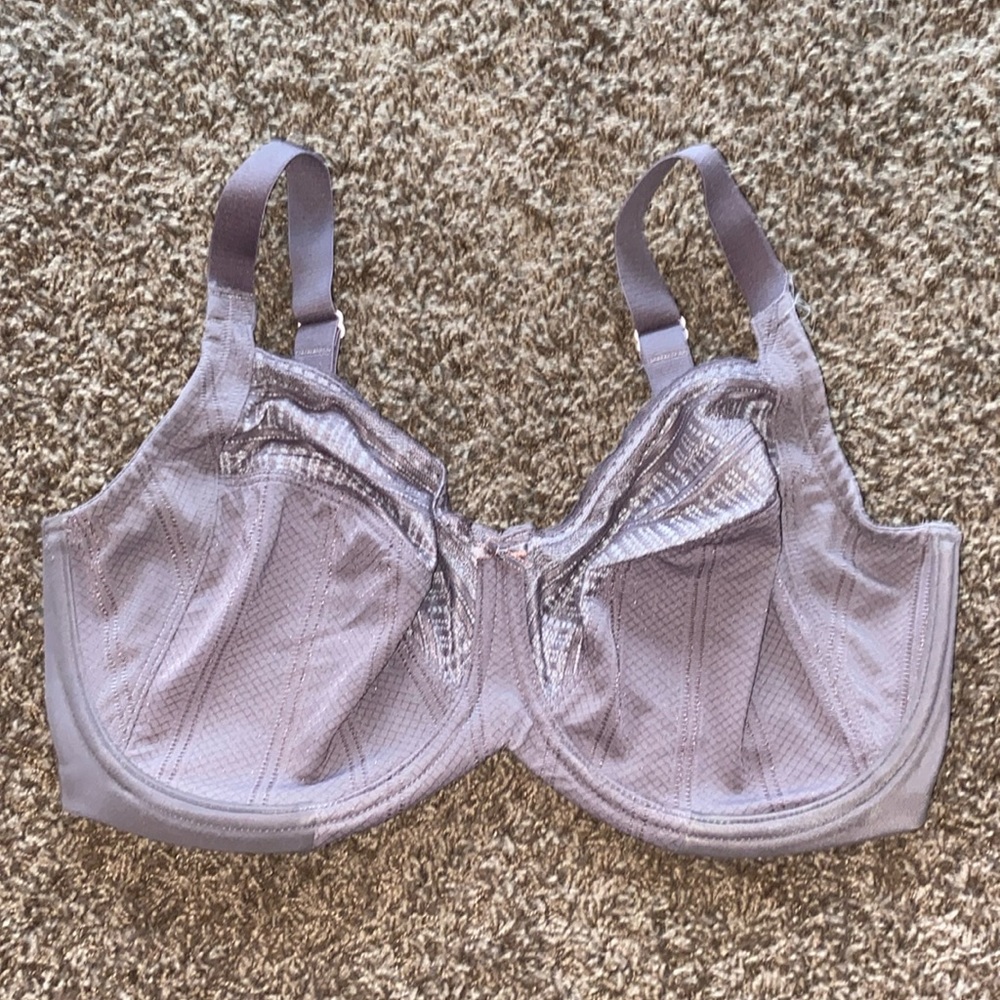 Lilyette Unlined 34DDD bra
